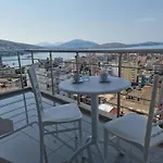 View Апартаменты *